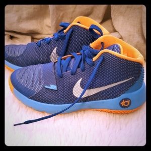 Boys Nike KD's (Kevin Durant) Shoes